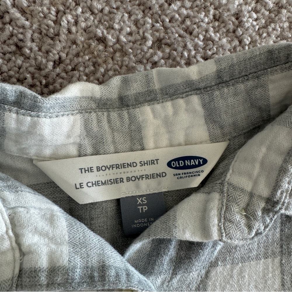 Old Navy button down flannel - Picture 5 of 5